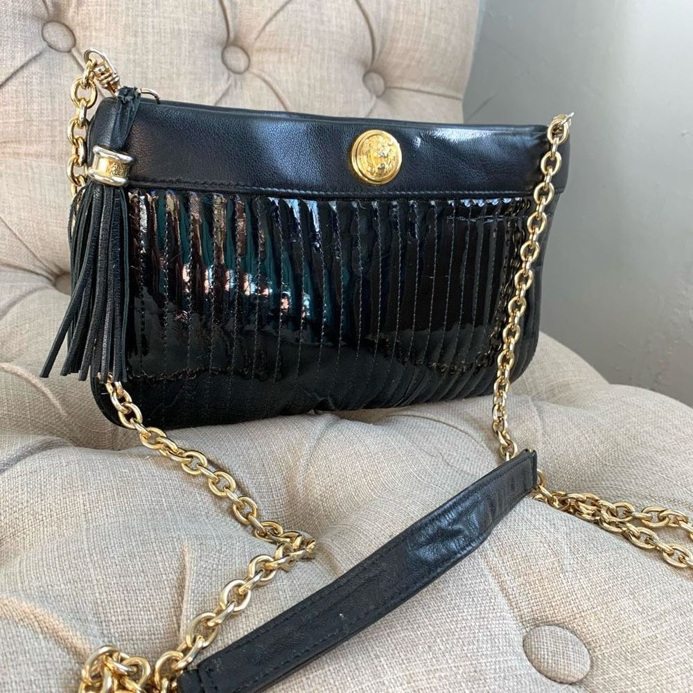 Vintage ANNE KLEIN chain strap pet tent leather crossbody bag purse lion hardwar